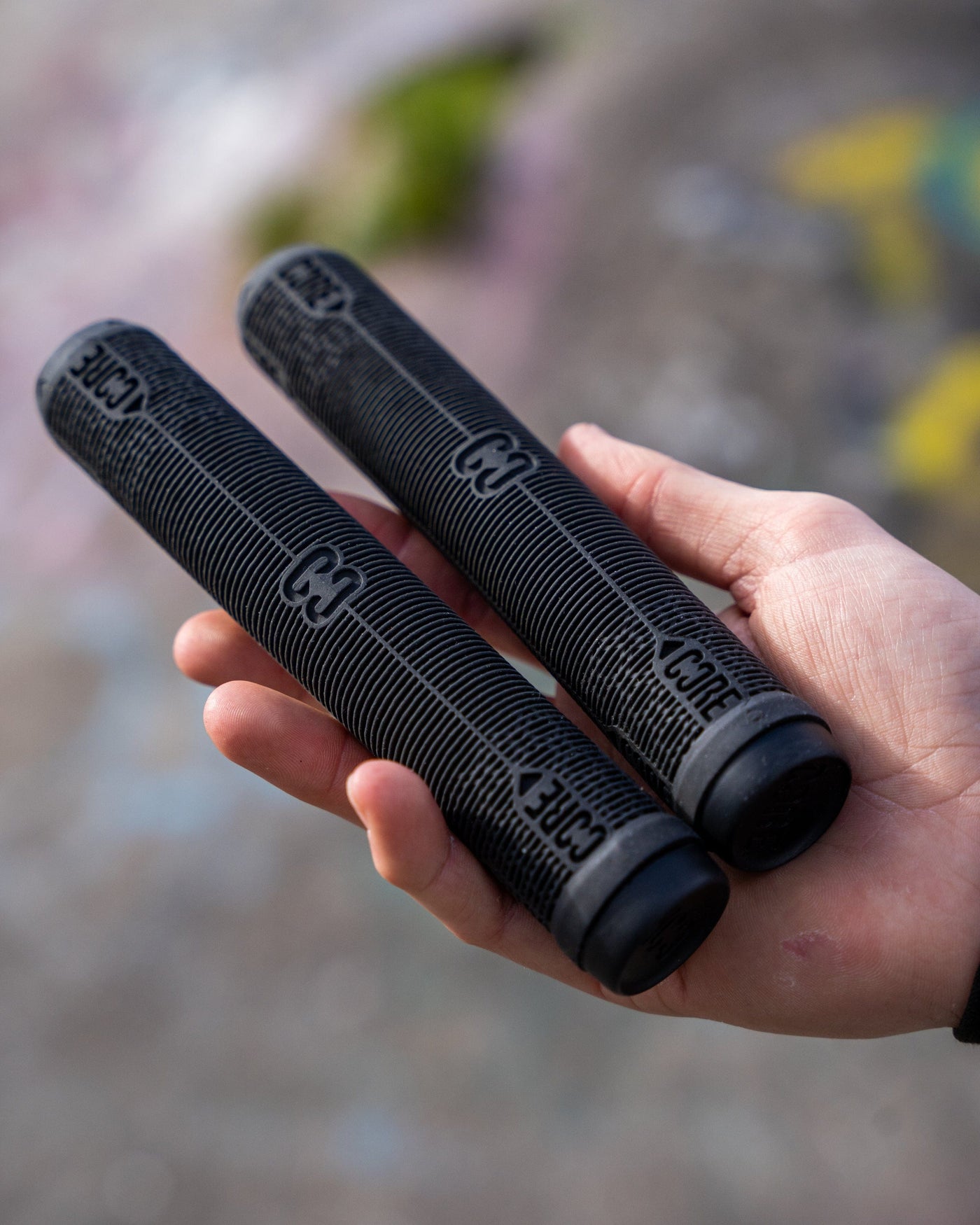 CORE Skinny Boy Scooter Handlebar Grips 170mm Black I Scooter Grips Holding