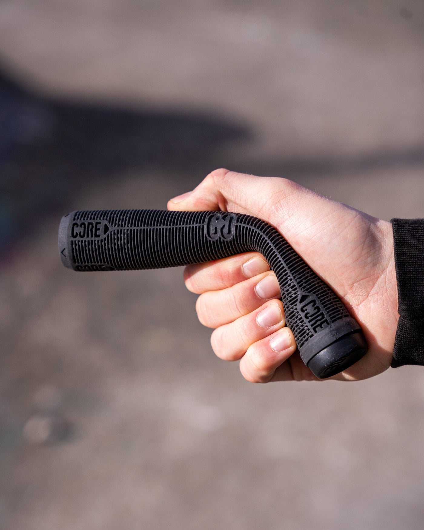 CORE Skinny Boy Scooter Handlebar Grips 170mm Black I Scooter Grips One Hand Squish
